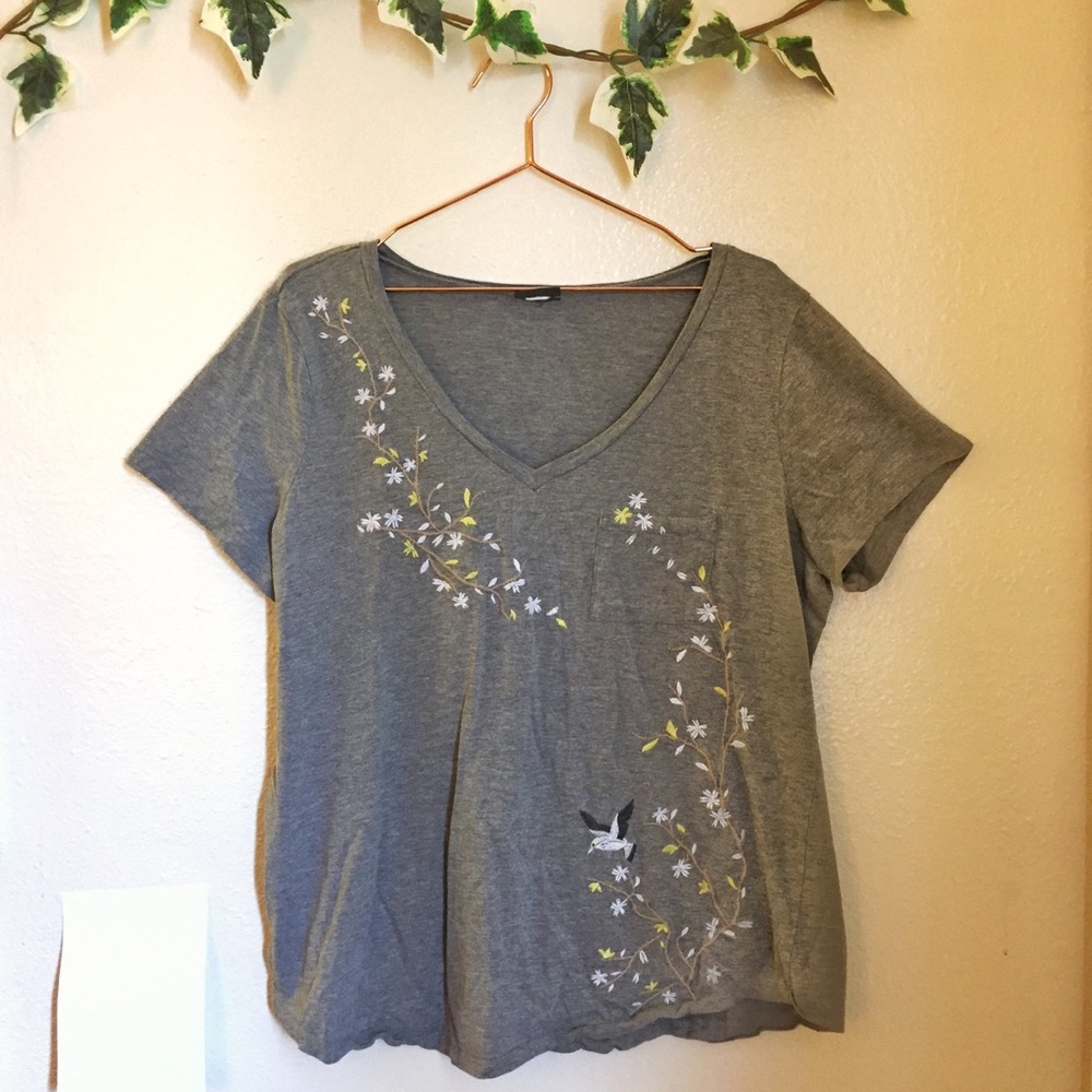 Torrid Grey Tee w/ Floral Embroidery